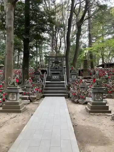 豊川閣　妙厳寺の{uncategorized: "未分類", other: "その他", undefined: "問題あり", building: "その他建物", grave: "お墓", sacred_gate: "鳥居", guardian: "狛犬", statue: "像", buddha: "仏像", history: "歴史", nature: "自然", garden: "庭園", animal: "動物", pagoda: "塔", temizu: "手水舎", mountain_gate: "山門・神門", sanctuary: "本殿・本堂", subordinate: "末社・摂社", art: "芸術", scenery: "景色", jizo: "地蔵", ema: "絵馬", goshuin: "御朱印", omikuji: "おみくじ", items: "授与品その他", amulet: "お守り", goshuincho: "御朱印帳", eats: "食事", festival: "お祭り", votive_dance: "神楽", shichigosan: "七五三参", wedding: "結婚式", experience: "体験その他", initially: "初詣", around: "周辺", anti_infection: "感染症対策"}