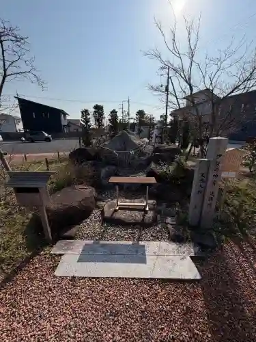 万九千社の{uncategorized: "未分類", other: "その他", undefined: "問題あり", building: "その他建物", grave: "お墓", sacred_gate: "鳥居", guardian: "狛犬", statue: "像", buddha: "仏像", history: "歴史", nature: "自然", garden: "庭園", animal: "動物", pagoda: "塔", temizu: "手水舎", mountain_gate: "山門・神門", sanctuary: "本殿・本堂", subordinate: "末社・摂社", art: "芸術", scenery: "景色", jizo: "地蔵", ema: "絵馬", goshuin: "御朱印", omikuji: "おみくじ", items: "授与品その他", amulet: "お守り", goshuincho: "御朱印帳", eats: "食事", festival: "お祭り", votive_dance: "神楽", shichigosan: "七五三参", wedding: "結婚式", experience: "体験その他", initially: "初詣", around: "周辺", anti_infection: "感染症対策"}