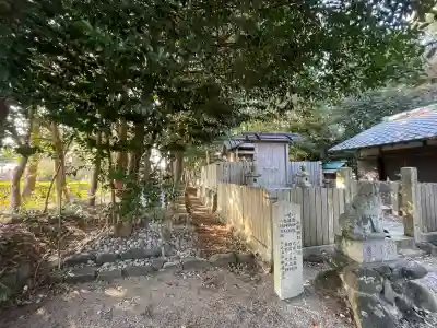 小野神社の{uncategorized: "未分類", other: "その他", undefined: "問題あり", building: "その他建物", grave: "お墓", sacred_gate: "鳥居", guardian: "狛犬", statue: "像", buddha: "仏像", history: "歴史", nature: "自然", garden: "庭園", animal: "動物", pagoda: "塔", temizu: "手水舎", mountain_gate: "山門・神門", sanctuary: "本殿・本堂", subordinate: "末社・摂社", art: "芸術", scenery: "景色", jizo: "地蔵", ema: "絵馬", goshuin: "御朱印", omikuji: "おみくじ", items: "授与品その他", amulet: "お守り", goshuincho: "御朱印帳", eats: "食事", festival: "お祭り", votive_dance: "神楽", shichigosan: "七五三参", wedding: "結婚式", experience: "体験その他", initially: "初詣", around: "周辺", anti_infection: "感染症対策"}