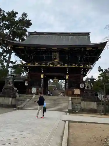 北野天満宮の山門