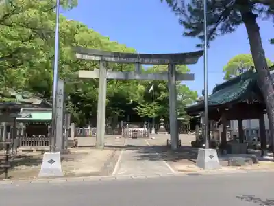 堤治神社の鳥居