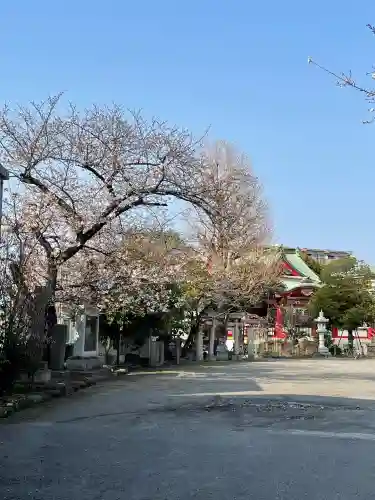 潮田神社の{uncategorized: "未分類", other: "その他", undefined: "問題あり", building: "その他建物", grave: "お墓", sacred_gate: "鳥居", guardian: "狛犬", statue: "像", buddha: "仏像", history: "歴史", nature: "自然", garden: "庭園", animal: "動物", pagoda: "塔", temizu: "手水舎", mountain_gate: "山門・神門", sanctuary: "本殿・本堂", subordinate: "末社・摂社", art: "芸術", scenery: "景色", jizo: "地蔵", ema: "絵馬", goshuin: "御朱印", omikuji: "おみくじ", items: "授与品その他", amulet: "お守り", goshuincho: "御朱印帳", eats: "食事", festival: "お祭り", votive_dance: "神楽", shichigosan: "七五三参", wedding: "結婚式", experience: "体験その他", initially: "初詣", around: "周辺", anti_infection: "感染症対策"}