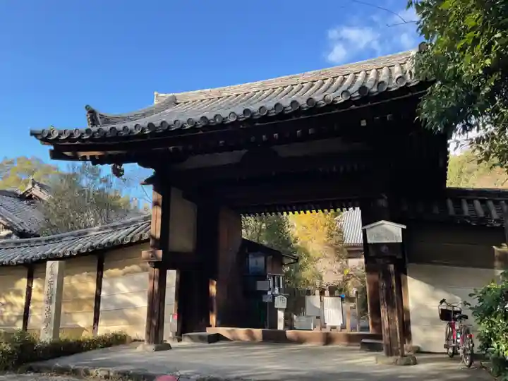 不退寺の山門・神門