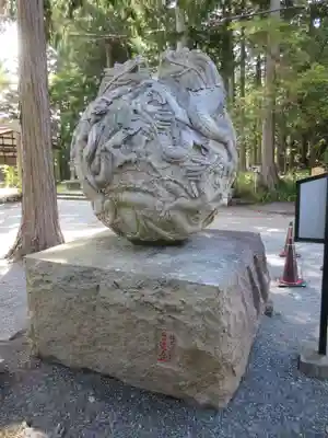 冨士御室浅間神社の狛犬