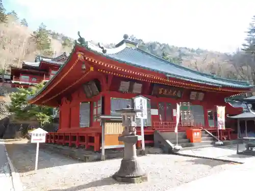 中禅寺の本殿