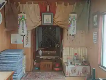 祠(親池地蔵菩薩)の本殿・本堂