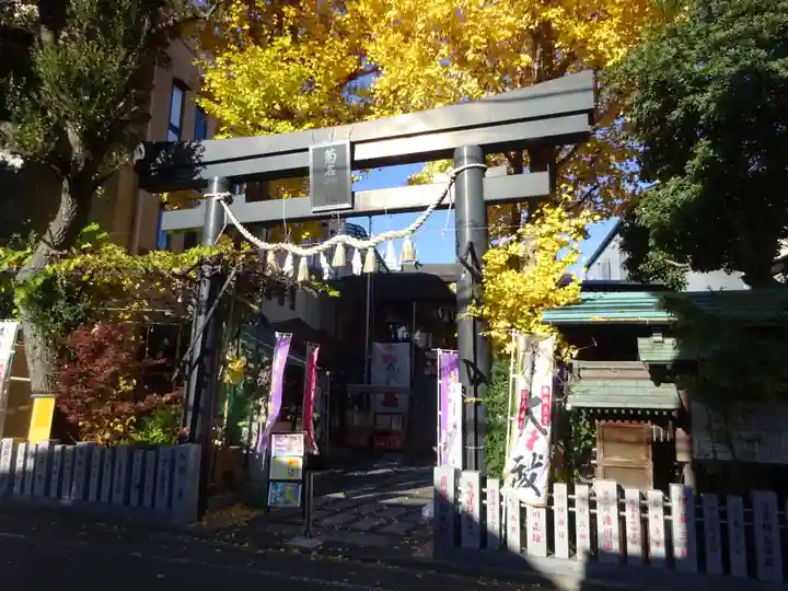 菊名神社の鳥居