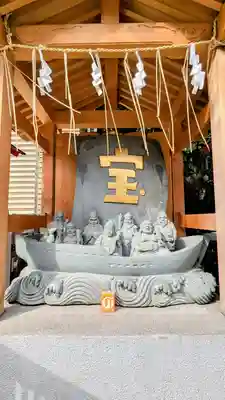 十番稲荷神社の像