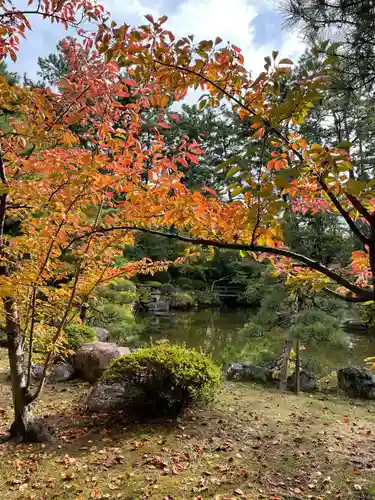 白山神社の庭園