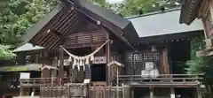 神明社の本殿