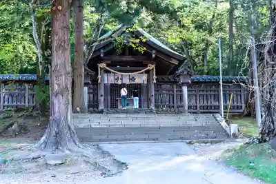 諏訪大社上社前宮(長野県)