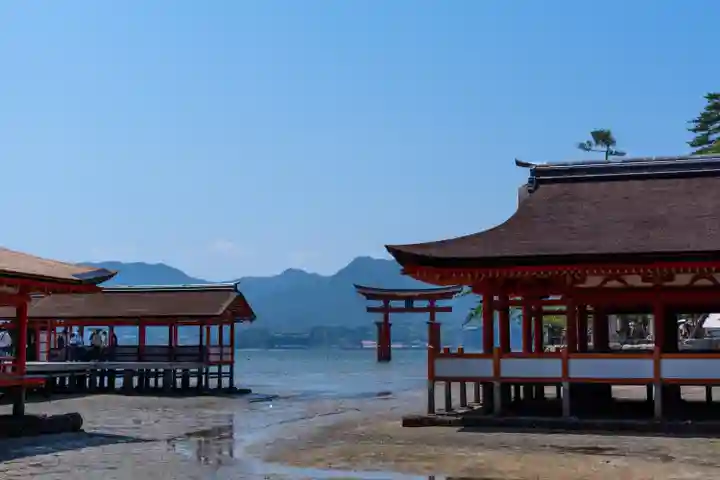厳島神社(広島県)