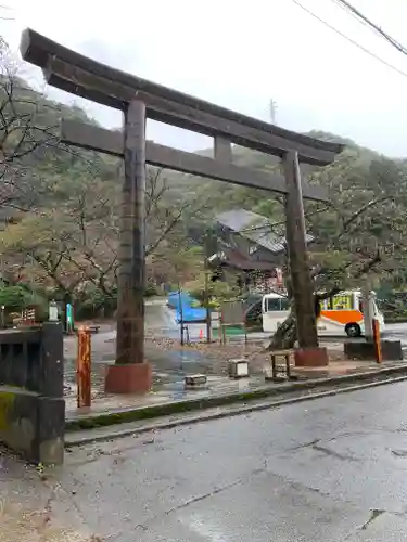 藤原町護国神社の鳥居