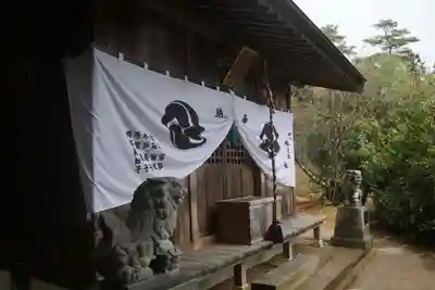 大六天麻王神社の本殿・本堂