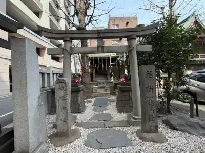 小野照崎神社の{uncategorized: "未分類", other: "その他", undefined: "問題あり", building: "その他建物", grave: "お墓", sacred_gate: "鳥居", guardian: "狛犬", statue: "像", buddha: "仏像", history: "歴史", nature: "自然", garden: "庭園", animal: "動物", pagoda: "塔", temizu: "手水舎", mountain_gate: "山門・神門", sanctuary: "本殿・本堂", subordinate: "末社・摂社", art: "芸術", scenery: "景色", jizo: "地蔵", ema: "絵馬", goshuin: "御朱印", omikuji: "おみくじ", items: "授与品その他", amulet: "お守り", goshuincho: "御朱印帳", eats: "食事", festival: "お祭り", votive_dance: "神楽", shichigosan: "七五三参", wedding: "結婚式", experience: "体験その他", initially: "初詣", around: "周辺", anti_infection: "感染症対策"}