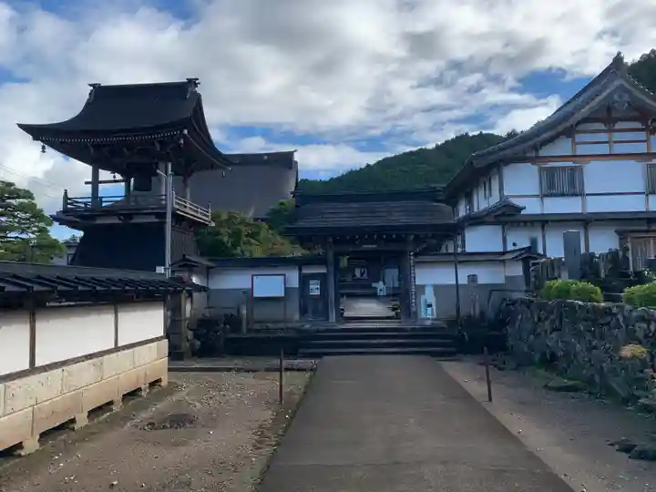 慈恩護国禅寺(岐阜県)