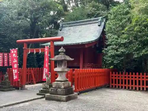 鶴岡八幡宮の末社