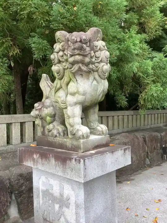 針名神社の狛犬
