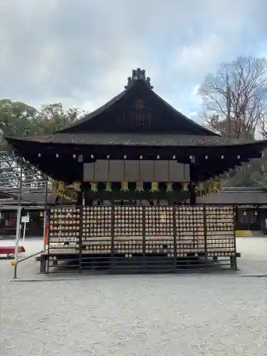 河合神社（鴨川合坐小社宅神社）の{uncategorized: "未分類", other: "その他", undefined: "問題あり", building: "その他建物", grave: "お墓", sacred_gate: "鳥居", guardian: "狛犬", statue: "像", buddha: "仏像", history: "歴史", nature: "自然", garden: "庭園", animal: "動物", pagoda: "塔", temizu: "手水舎", mountain_gate: "山門・神門", sanctuary: "本殿・本堂", subordinate: "末社・摂社", art: "芸術", scenery: "景色", jizo: "地蔵", ema: "絵馬", goshuin: "御朱印", omikuji: "おみくじ", items: "授与品その他", amulet: "お守り", goshuincho: "御朱印帳", eats: "食事", festival: "お祭り", votive_dance: "神楽", shichigosan: "七五三参", wedding: "結婚式", experience: "体験その他", initially: "初詣", around: "周辺", anti_infection: "感染症対策"}