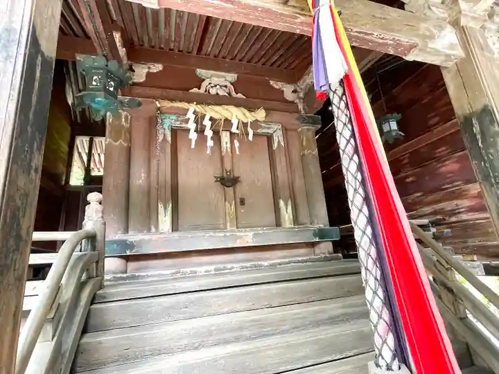 在士八幡神社(滋賀県)