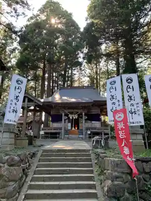 坪沼八幡神社の本殿・本堂