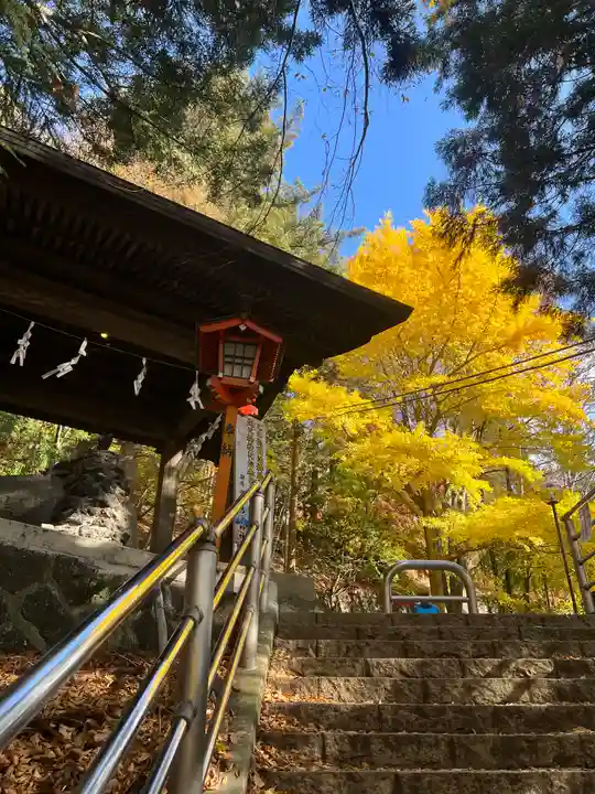 新倉富士浅間神社(山梨県)
