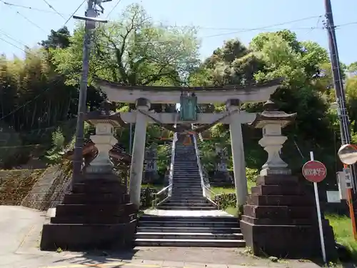 滓上神社の鳥居