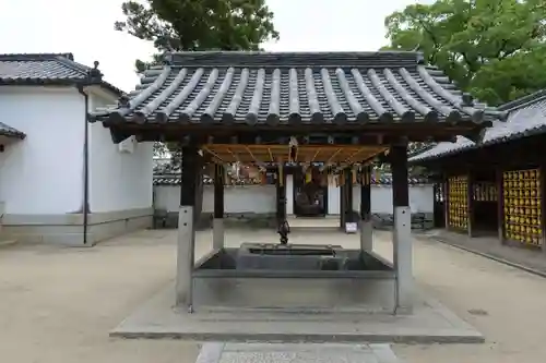 白鳥神社の手水