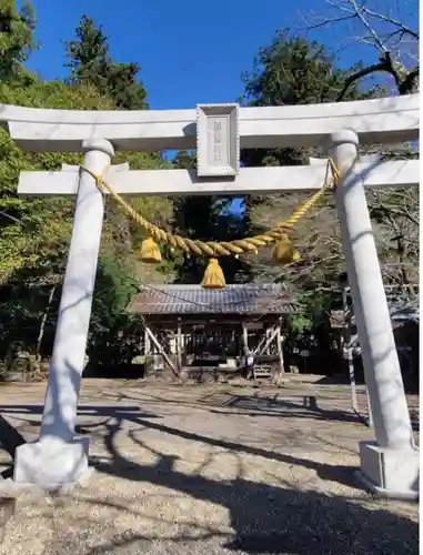 天鷹神社の鳥居