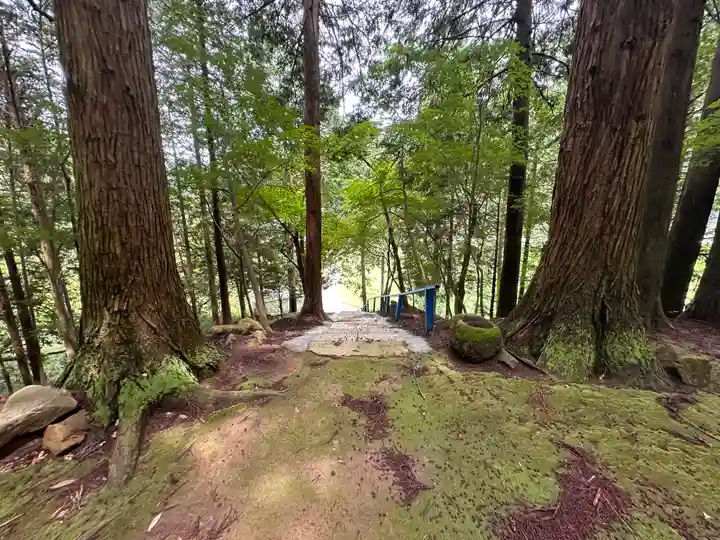 三柱神社(兵庫県)
