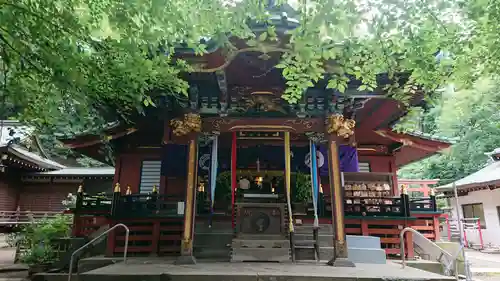 王子稲荷神社の本殿