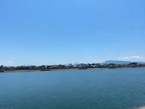 八幡古表神社の景色