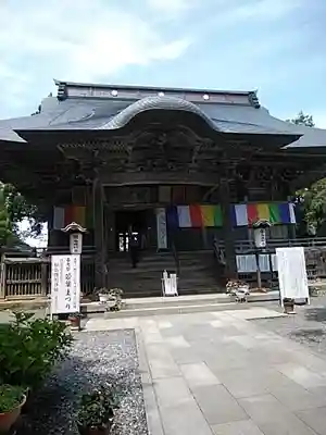 如法寺(鳥追観音)の本殿・本堂