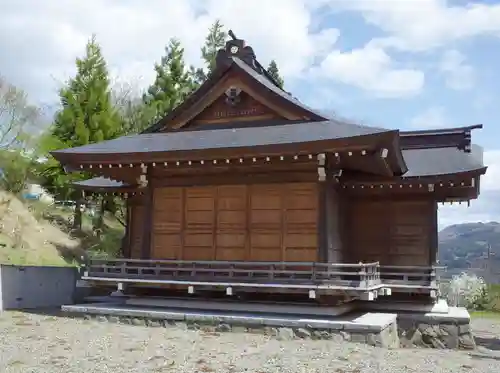 熊野三社の本殿・本堂