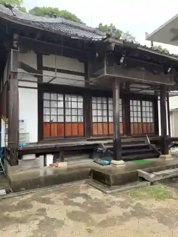 妙楽寺の本殿・本堂