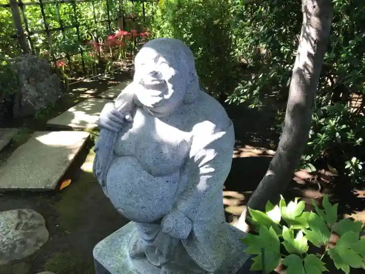 龍眼寺(萩寺)の像