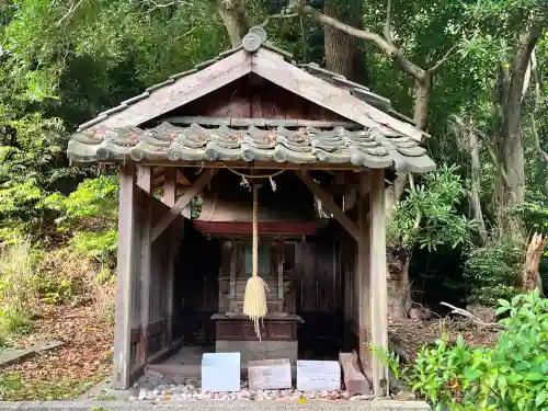 衣奈八幡神社(和歌山県)