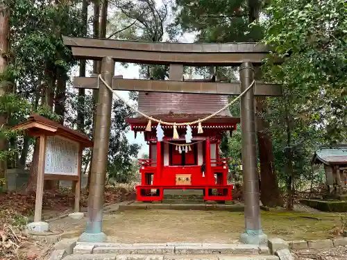 都萬神社の末社