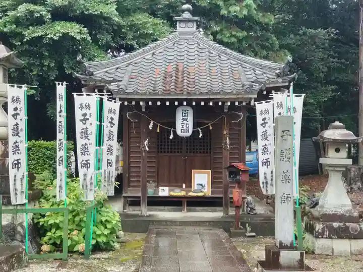 手力雄神社の末社・摂社