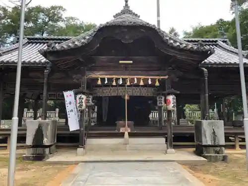 和爾賀波神社の本殿