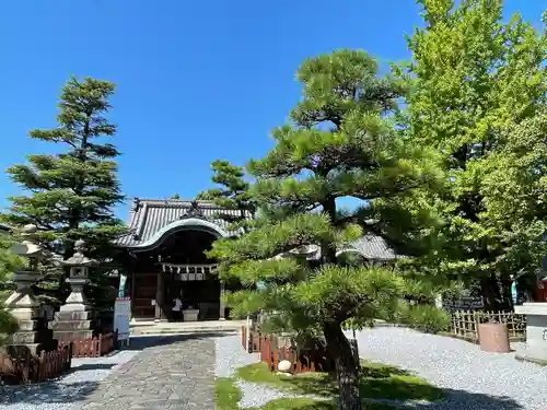 大垣八幡神社の庭園