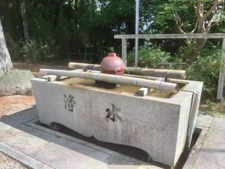 曽野稲荷神社の手水舎