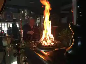 光明院 薬師堂(新潟県)(2023年11月08日(水) 19時58分48秒投稿)