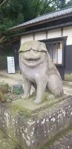 小幡八幡宮の狛犬