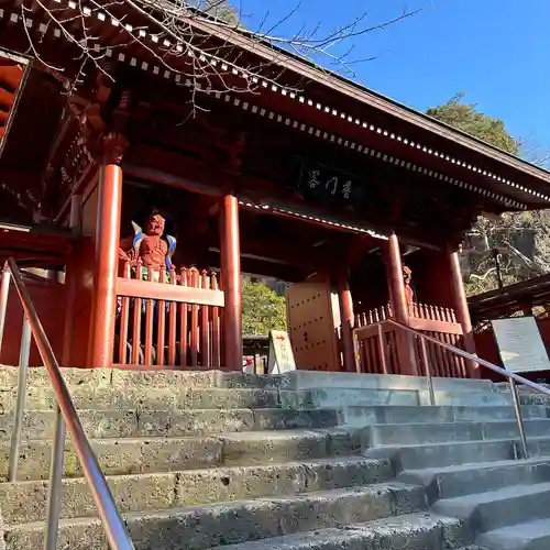 大谷寺の山門