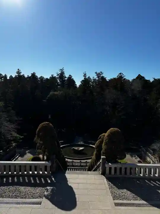 成田山平和大塔の{uncategorized: "未分類", other: "その他", undefined: "問題あり", building: "その他建物", grave: "お墓", sacred_gate: "鳥居", guardian: "狛犬", statue: "像", buddha: "仏像", history: "歴史", nature: "自然", garden: "庭園", animal: "動物", pagoda: "塔", temizu: "手水舎", mountain_gate: "山門・神門", sanctuary: "本殿・本堂", subordinate: "末社・摂社", art: "芸術", scenery: "景色", jizo: "地蔵", ema: "絵馬", goshuin: "御朱印", omikuji: "おみくじ", items: "授与品その他", amulet: "お守り", goshuincho: "御朱印帳", eats: "食事", festival: "お祭り", votive_dance: "神楽", shichigosan: "七五三参", wedding: "結婚式", experience: "体験その他", initially: "初詣", around: "周辺", anti_infection: "感染症対策"}
