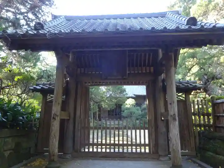 寿福寺の山門・神門