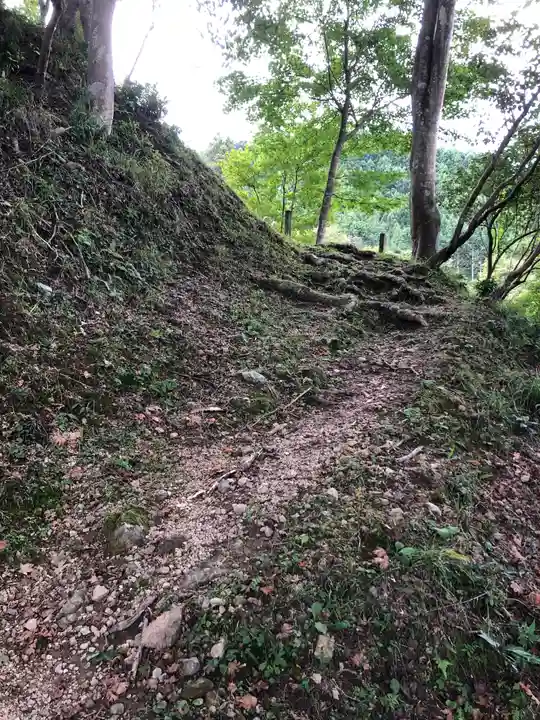 鳥居観音の自然