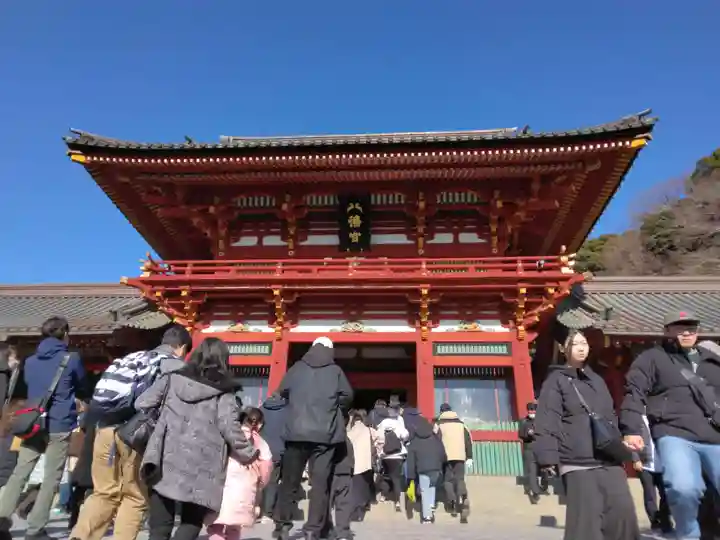 鶴岡八幡宮の本殿・本堂