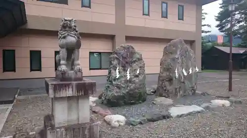 富良野神社の狛犬